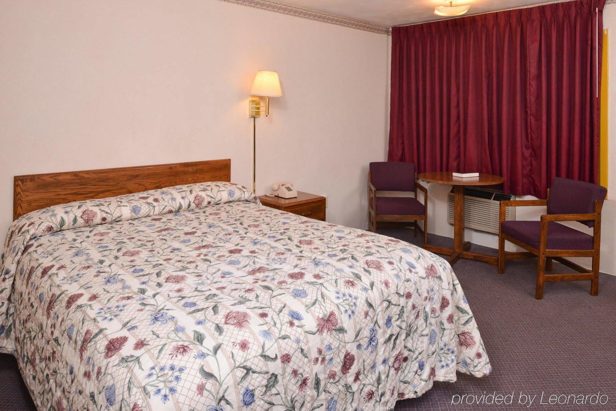 Red Carpet Inn North East Εξωτερικό φωτογραφία